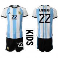 Camiseta Argentina Lautaro Martinez #22 Primera Equipación para niños Mundial 2022 manga corta (+ pantalones cortos)